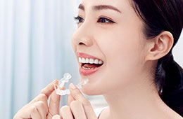 まずはインビザラインにて治療開始