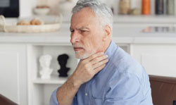 口蓋扁桃、口蓋垂等の肥大